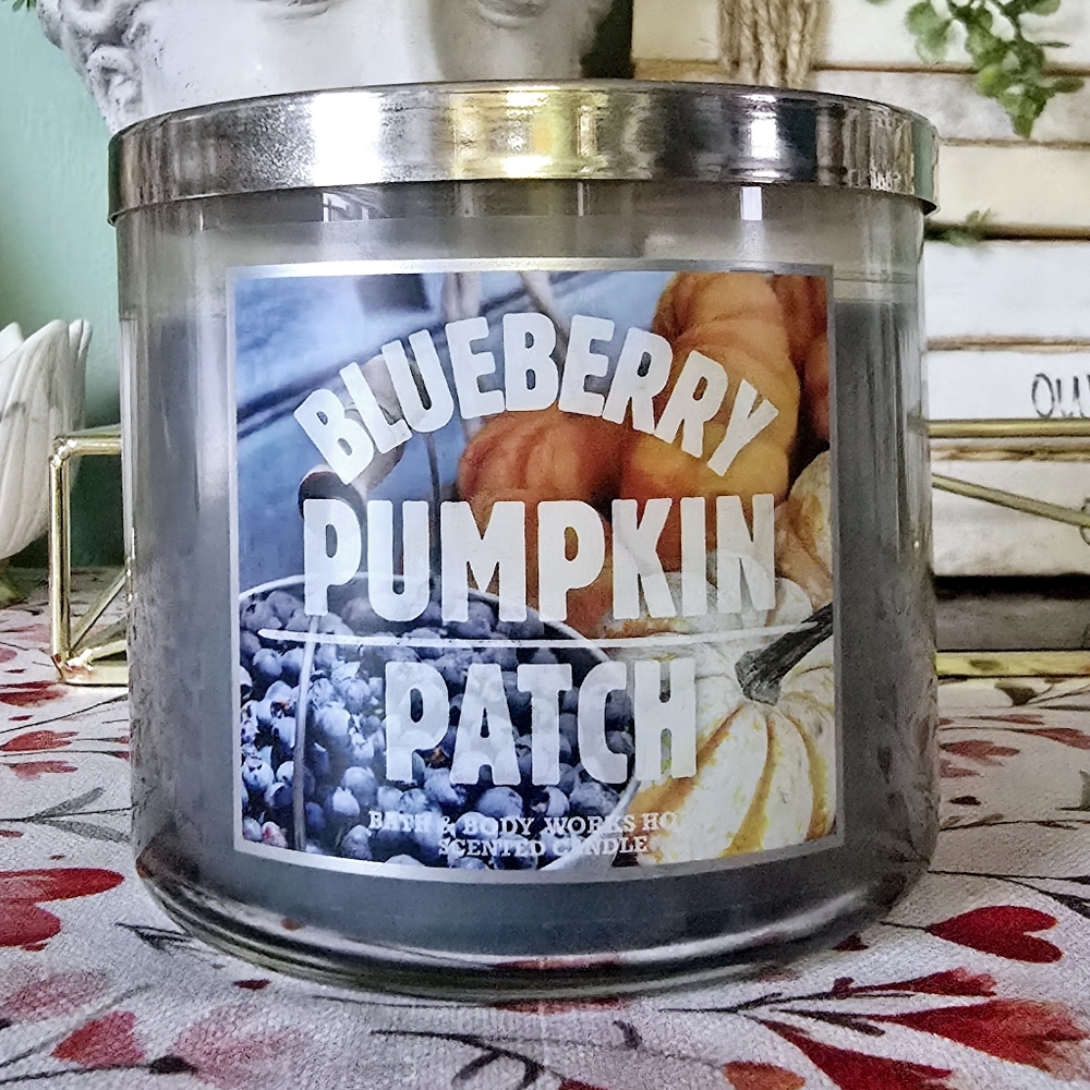 Bath Body Works Blueberry Pumpkin Patch Candle